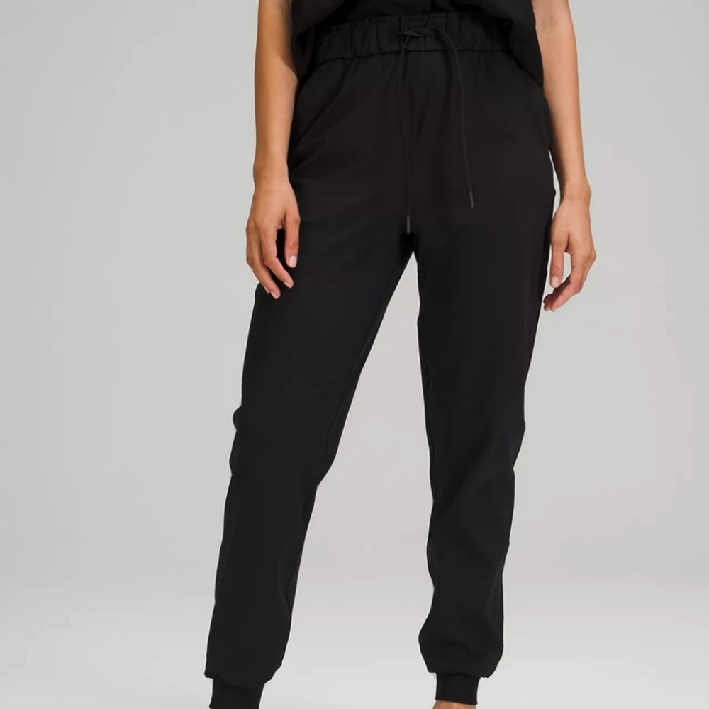 Lululemon Stretch High Rise Jogger